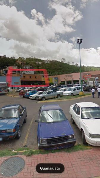 Local en renta para oficinas y consultorios en San Javier
