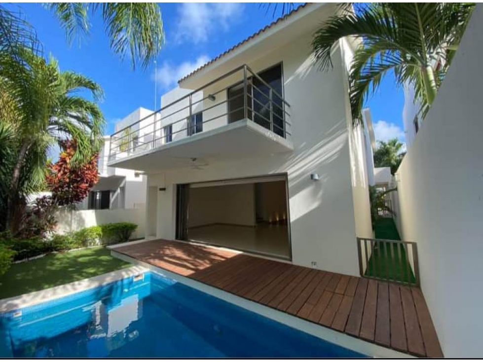 Oportunidad venta de casa en residencial Cumbres Cancun